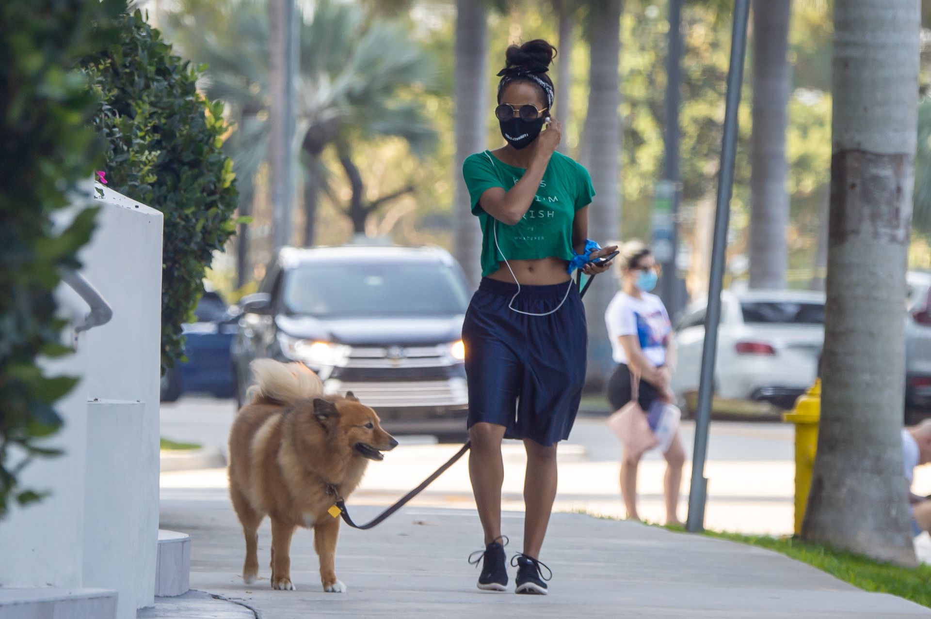 Rachel Absolo Is Seen In Miami During Covid 19 Lockdown 0005