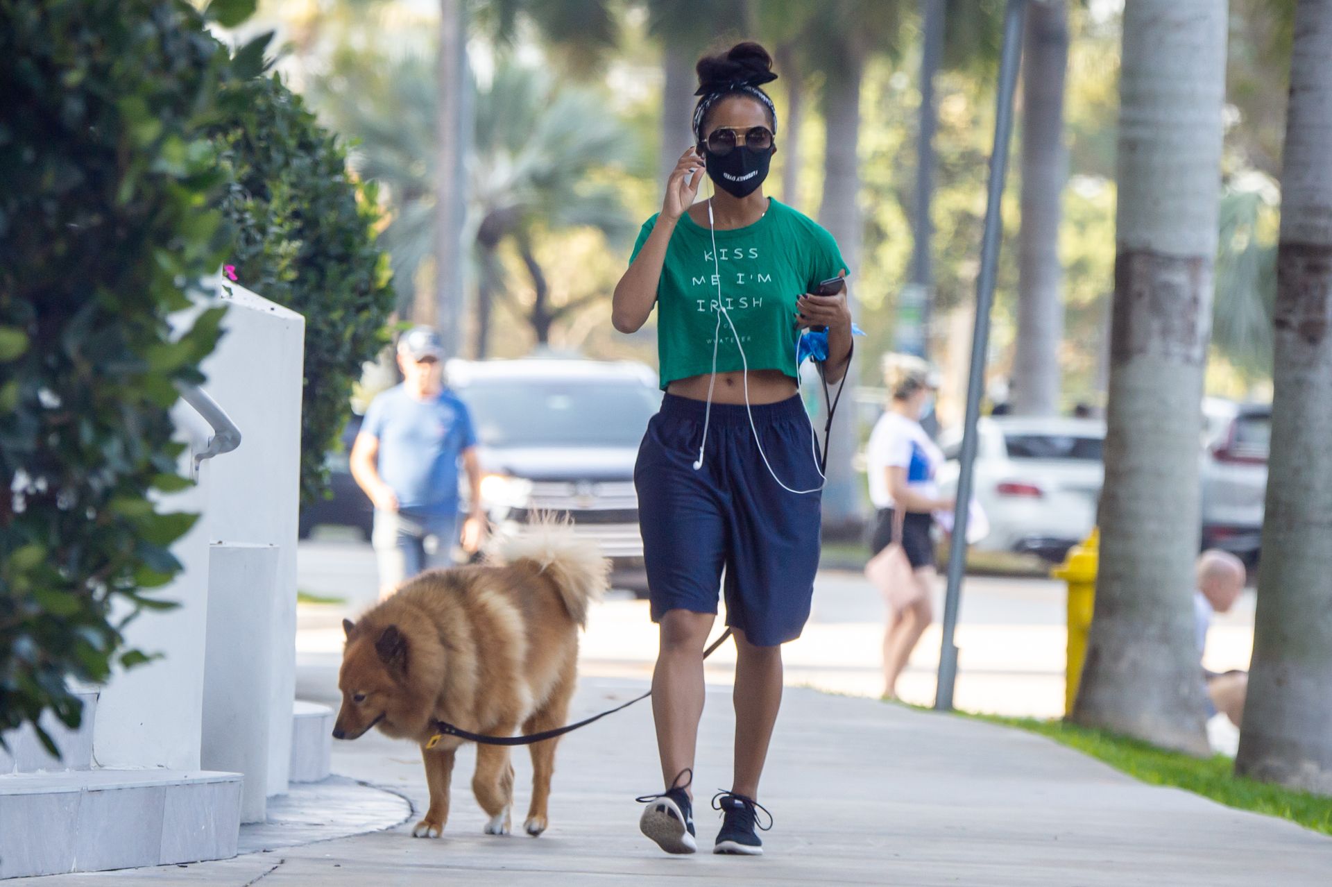 Rachel Absolo Is Seen In Miami During Covid 19 Lockdown 0008