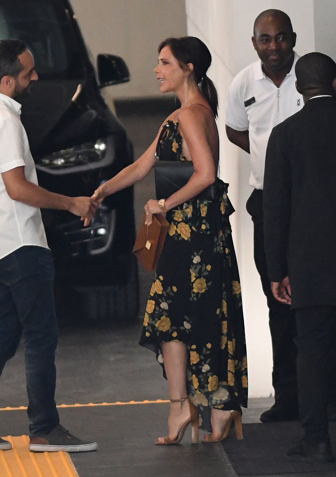 Victoria Beckham Wears A Backless Dress As She Goes Luxury Apartment Hunting In Miami 0012