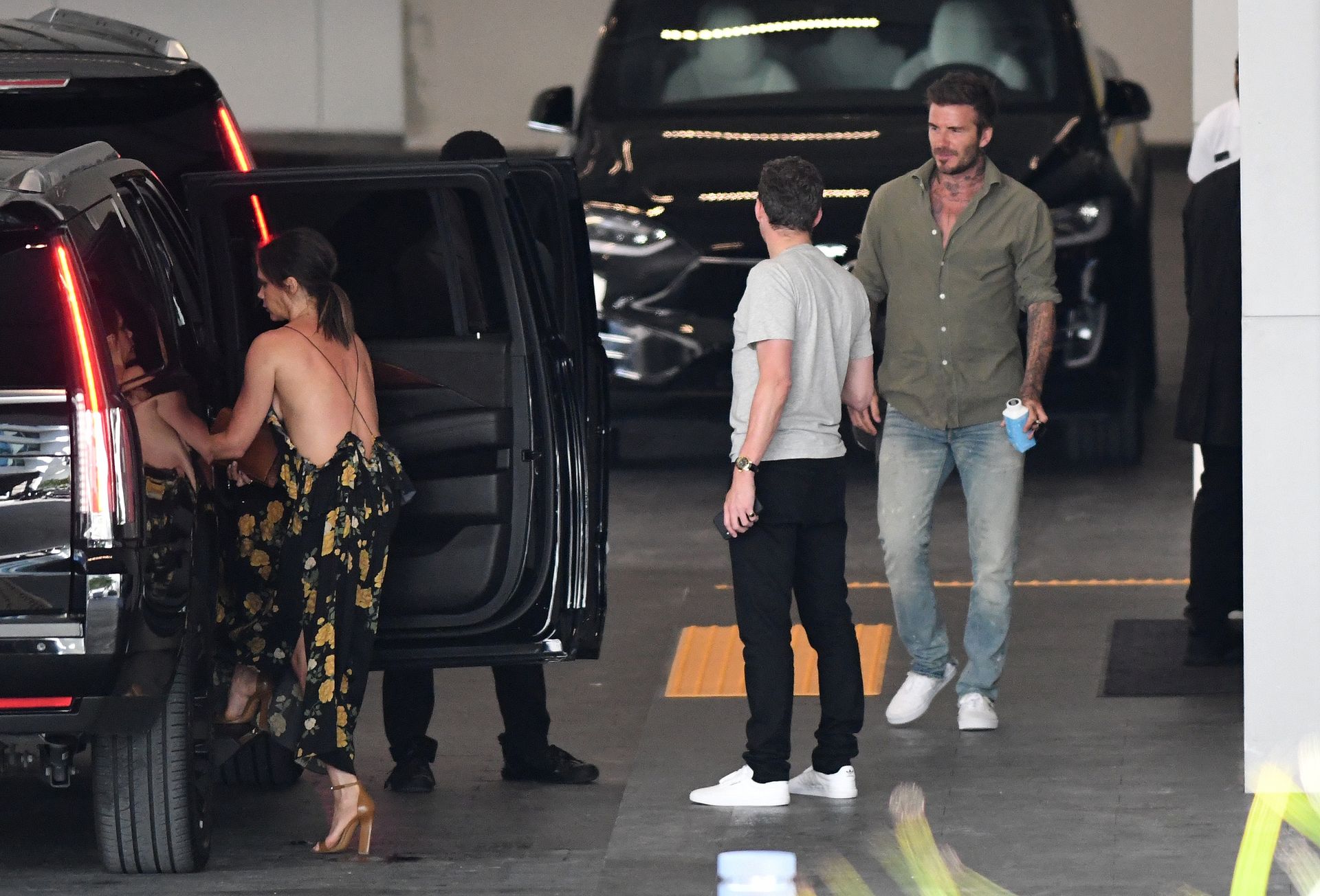 Victoria Beckham Wears A Backless Dress As She Goes Luxury Apartment Hunting In Miami 0027