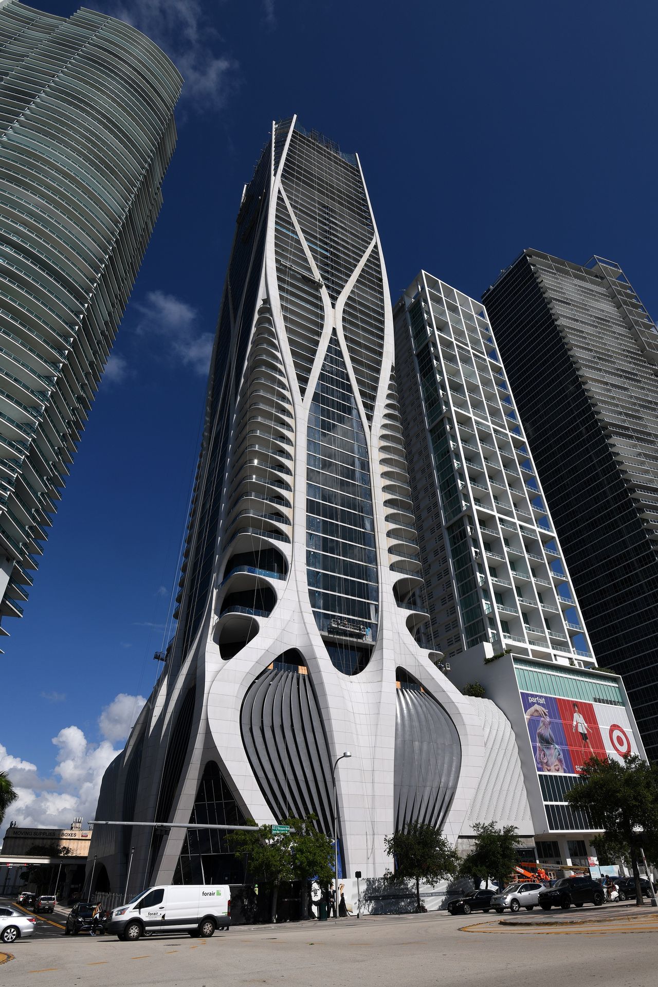 Victoria Beckham Wears A Backless Dress As She Goes Luxury Apartment Hunting In Miami 0031