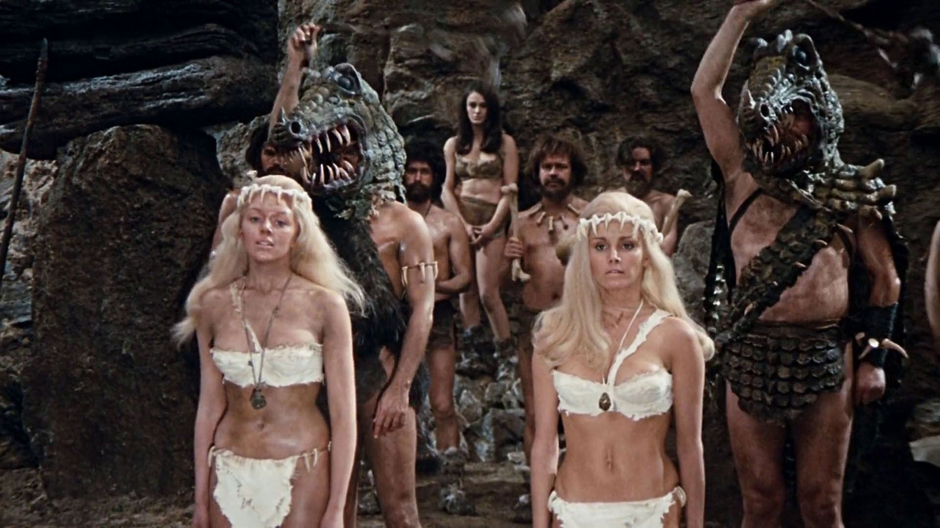 Victoria Vetri Nude & Sexy – When Dinosaurs Ruled The Earth 0002