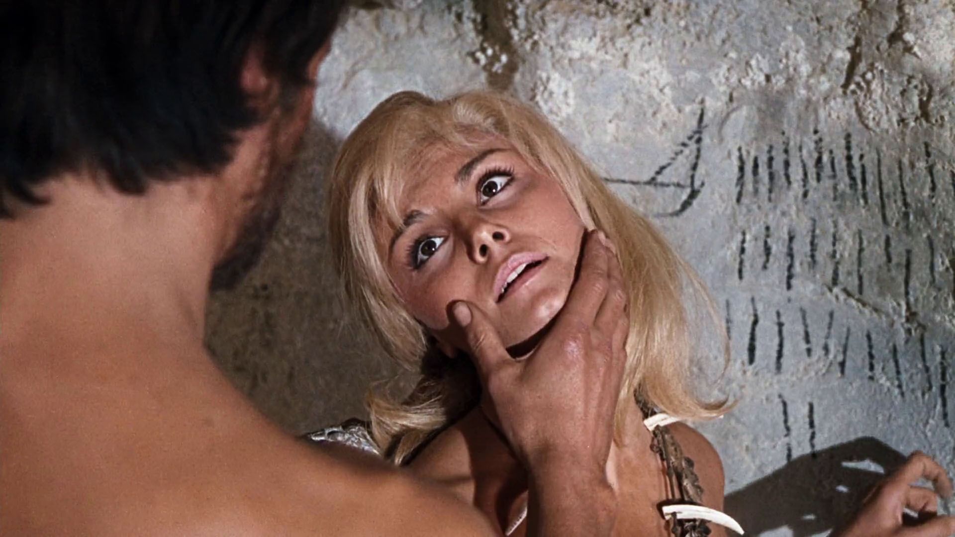 Victoria Vetri Nude & Sexy – When Dinosaurs Ruled The Earth 0018