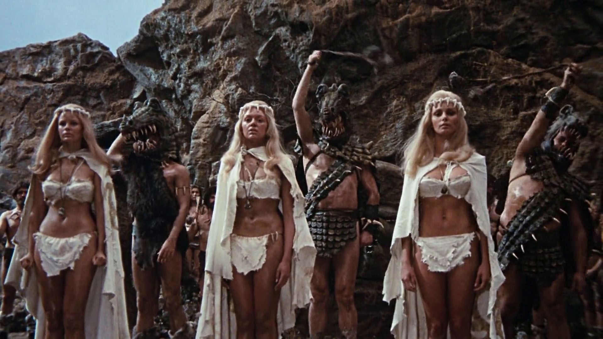 Victoria Vetri Nude & Sexy – When Dinosaurs Ruled The Earth 0047