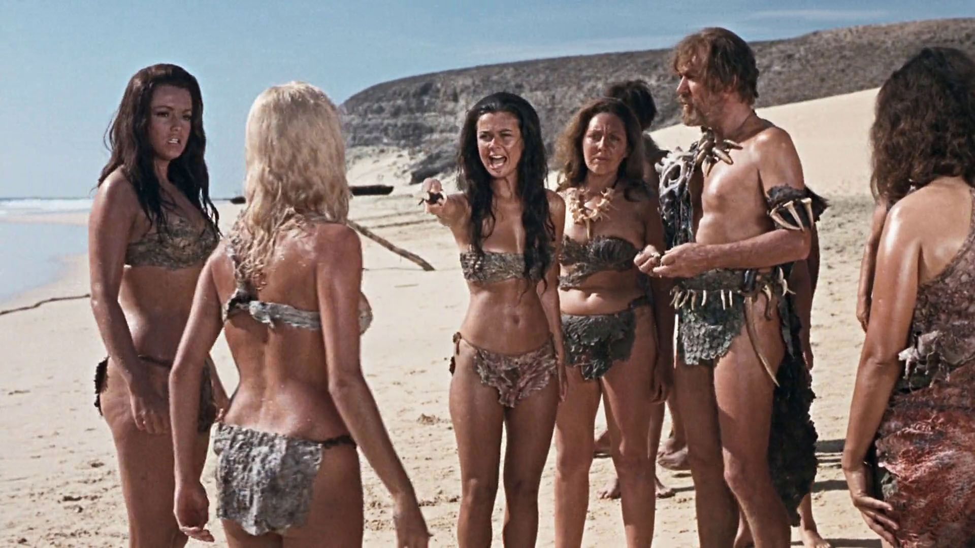 Victoria Vetri Nude & Sexy – When Dinosaurs Ruled The Earth 0059