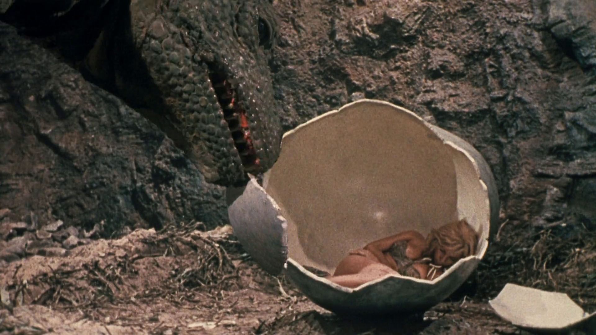 Victoria Vetri Nude & Sexy – When Dinosaurs Ruled The Earth 0066