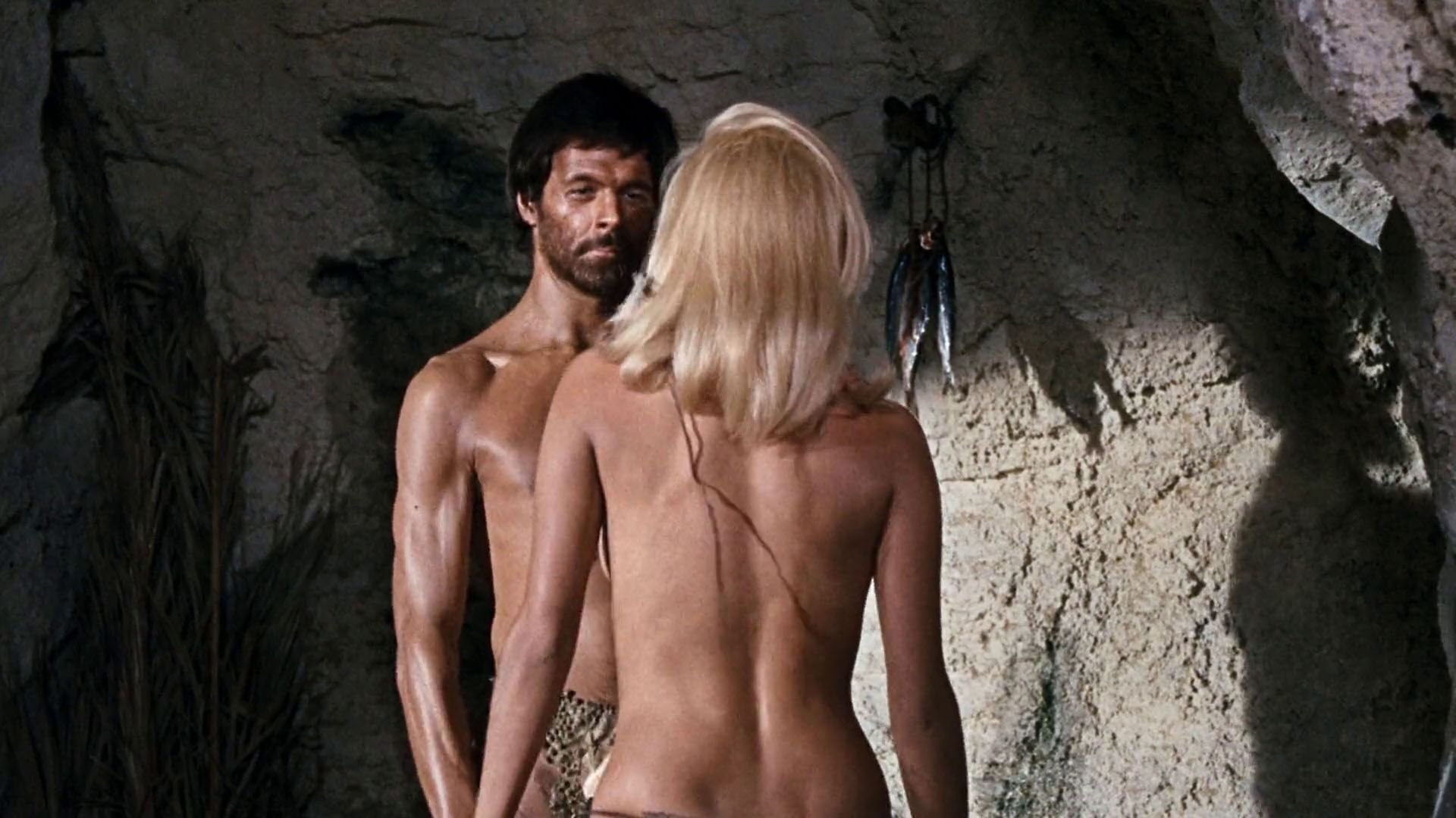 Victoria Vetri Nude & Sexy – When Dinosaurs Ruled The Earth 0079