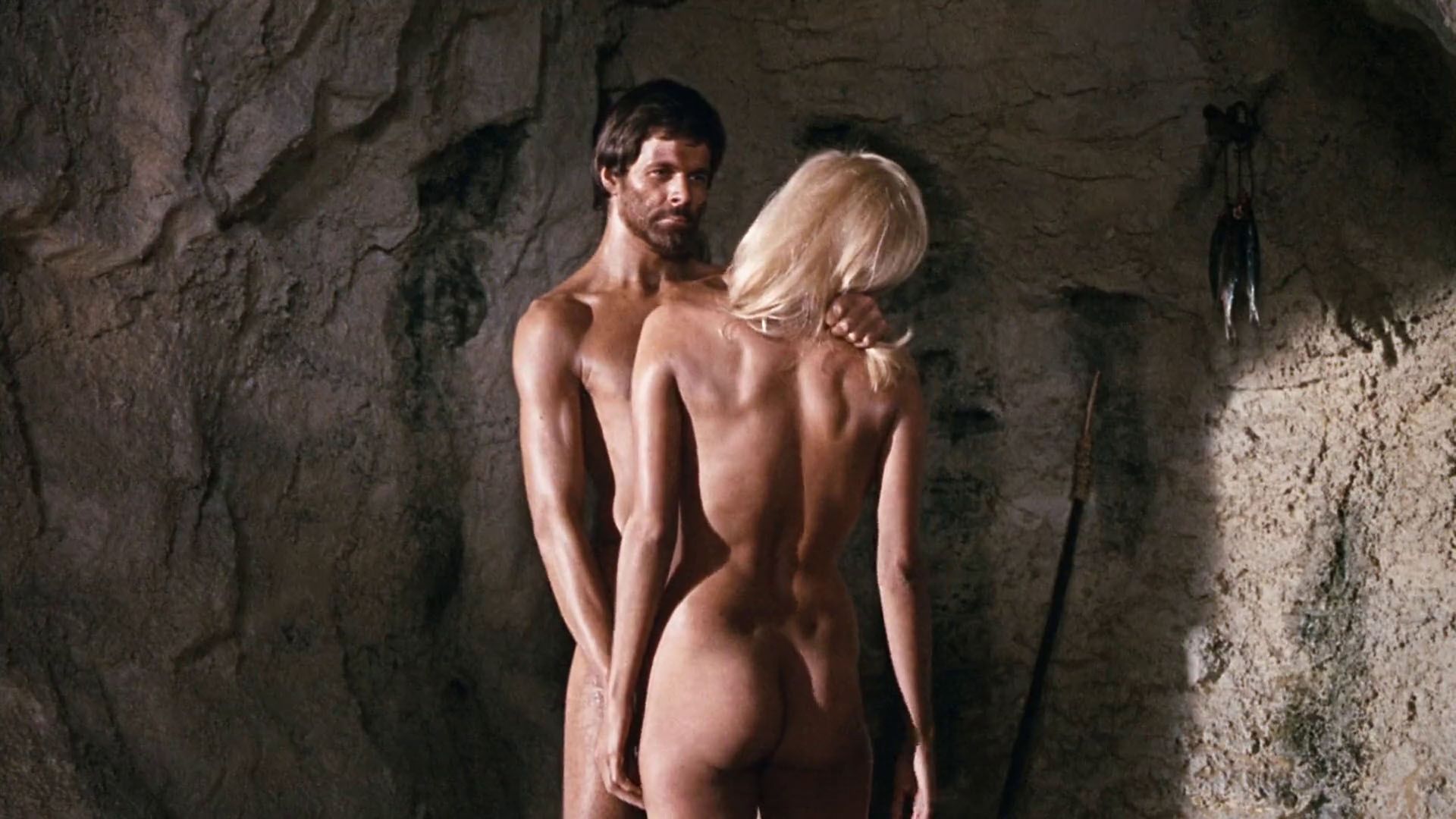 Victoria Vetri Nude & Sexy – When Dinosaurs Ruled The Earth 0081