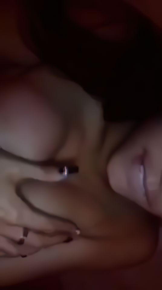 Madison Beer Leaked Fingering Videos 0004