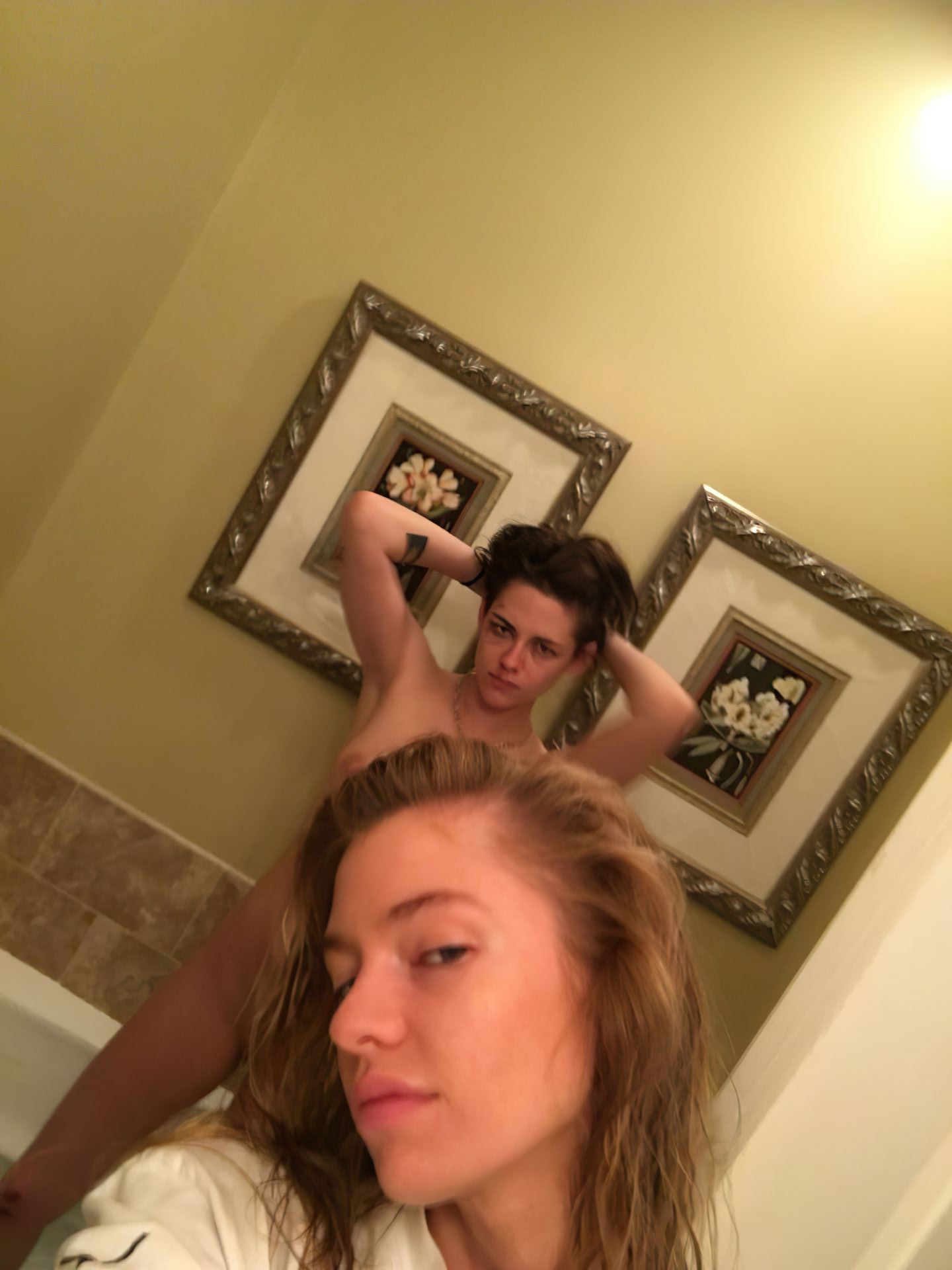 Kristen Stewart Nude & Sexy Leaked The Fappening 0017