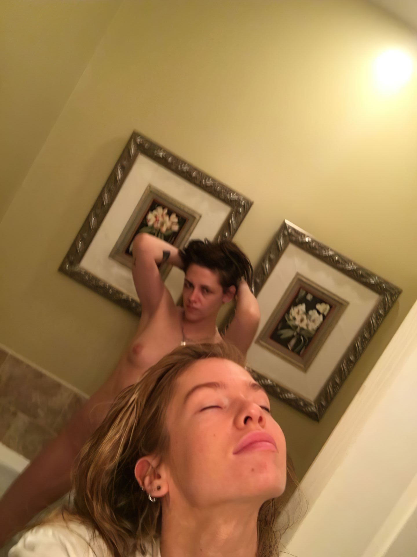 Kristen Stewart Nude & Sexy Leaked The Fappening 0018