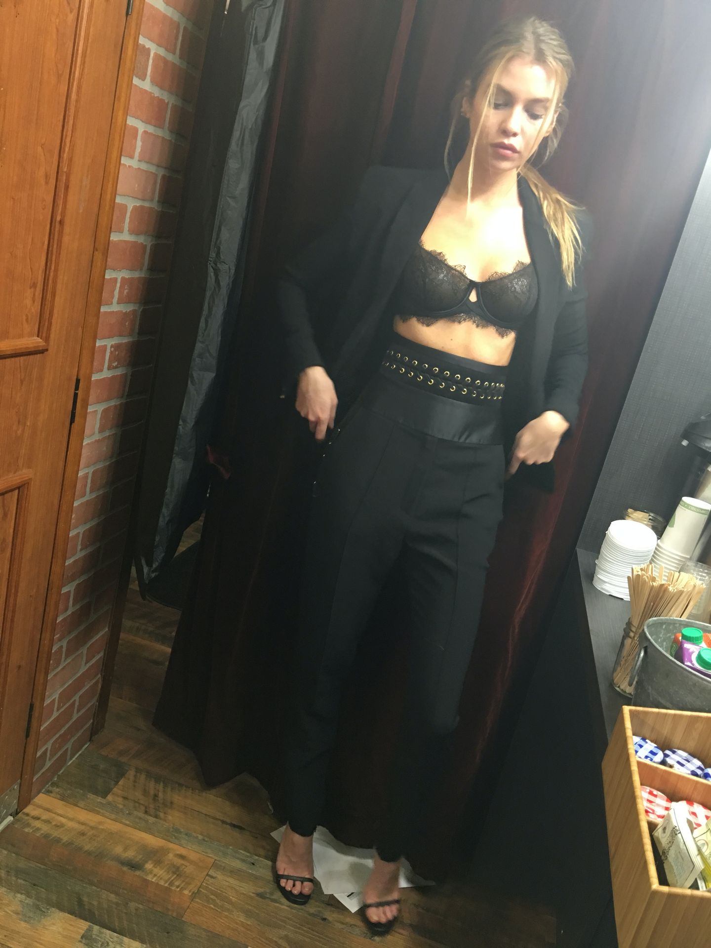 Stella Maxwell Nude Leaked The Fappening 0057