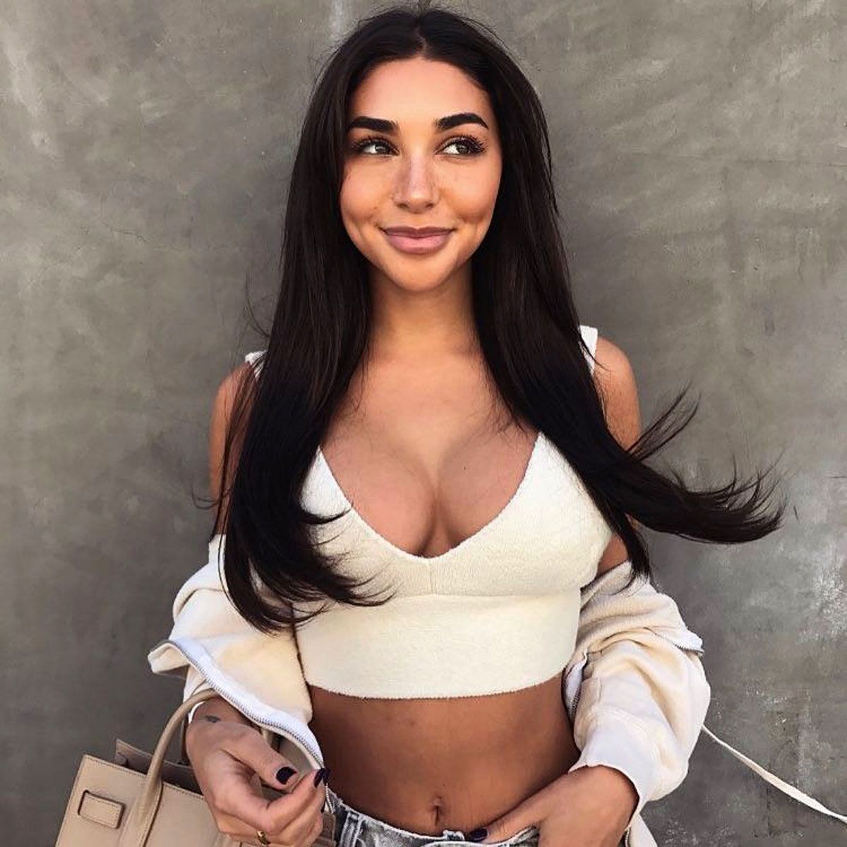 Chantel Jeffries Nude Leaked The Fappening & Sexy 0105