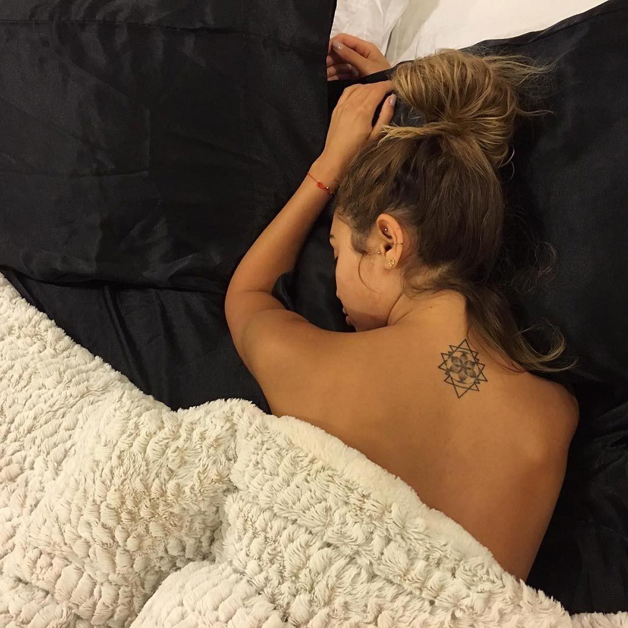 Chantel Jeffries Nude Leaked The Fappening & Sexy 0120