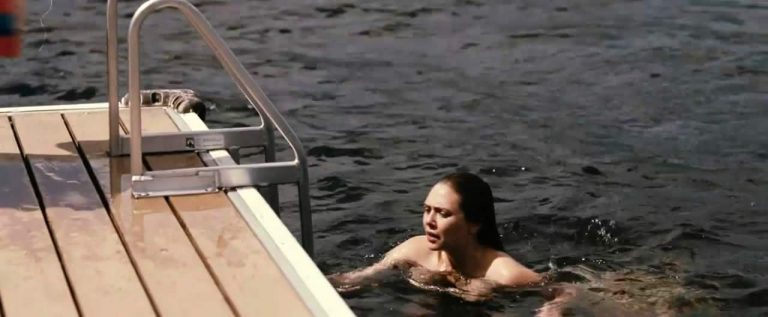 Elizabeth Olsen (37)