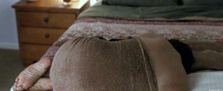 Elizabeth Olsen (70)