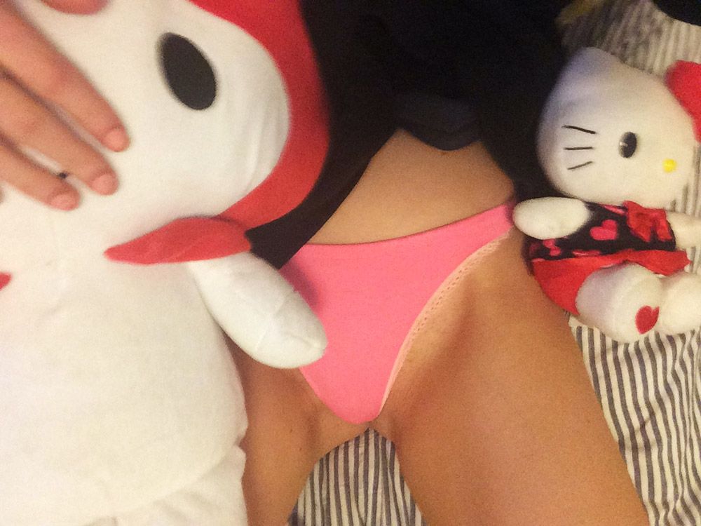 Stella Maxwell Nude Leaked Naked (16)