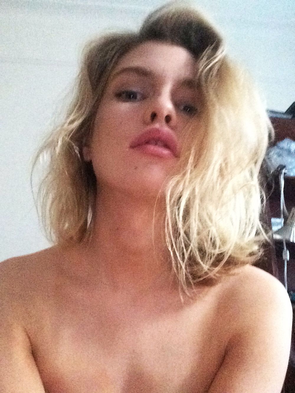 Stella Maxwell Nude Leaked Naked (56)