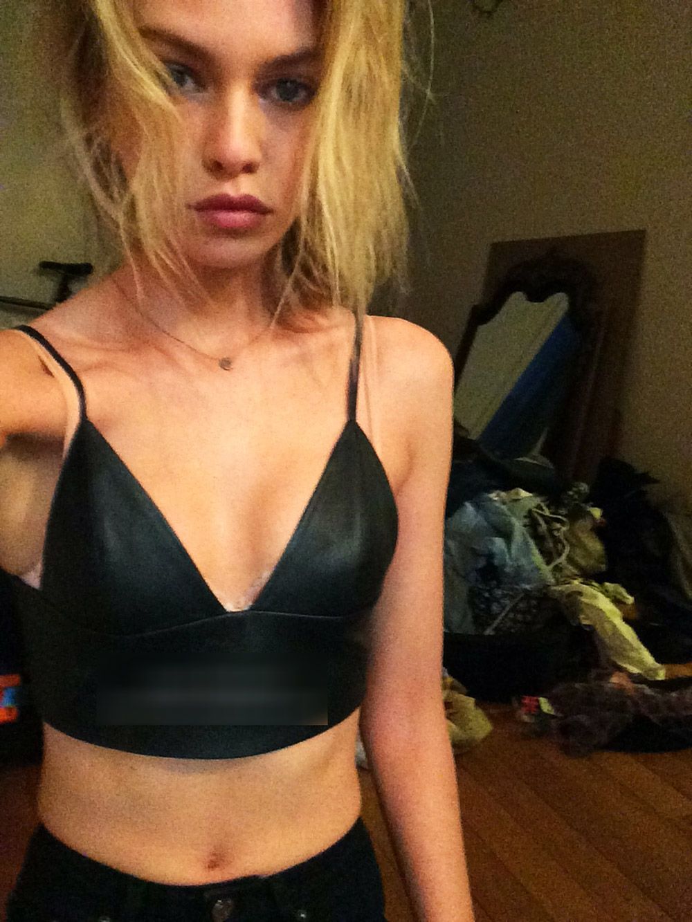 Stella Maxwell Nude Leaked Naked (58)