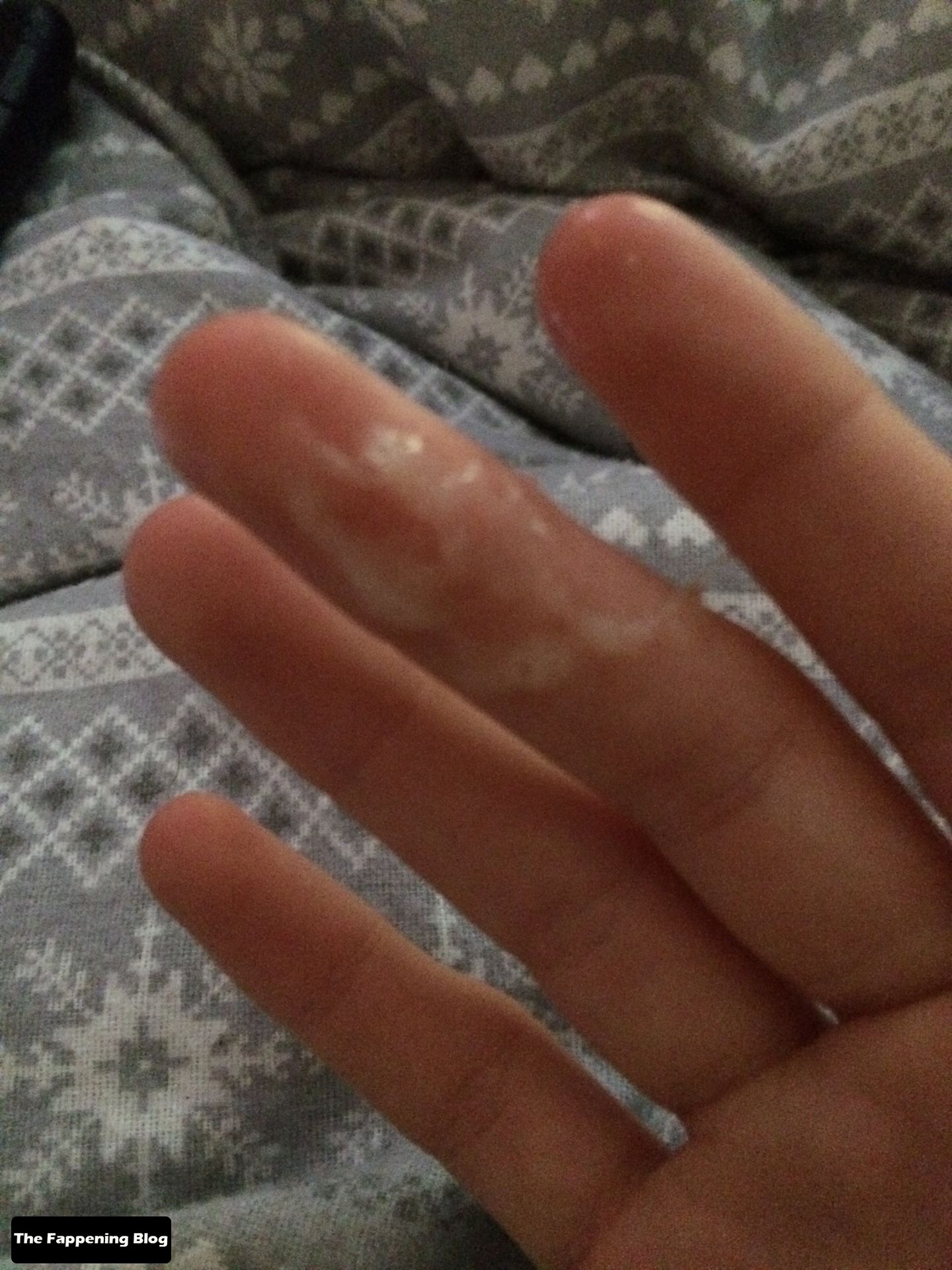 Eden Taylor Draper Nude & Sexy Leaked The Fappening 0002