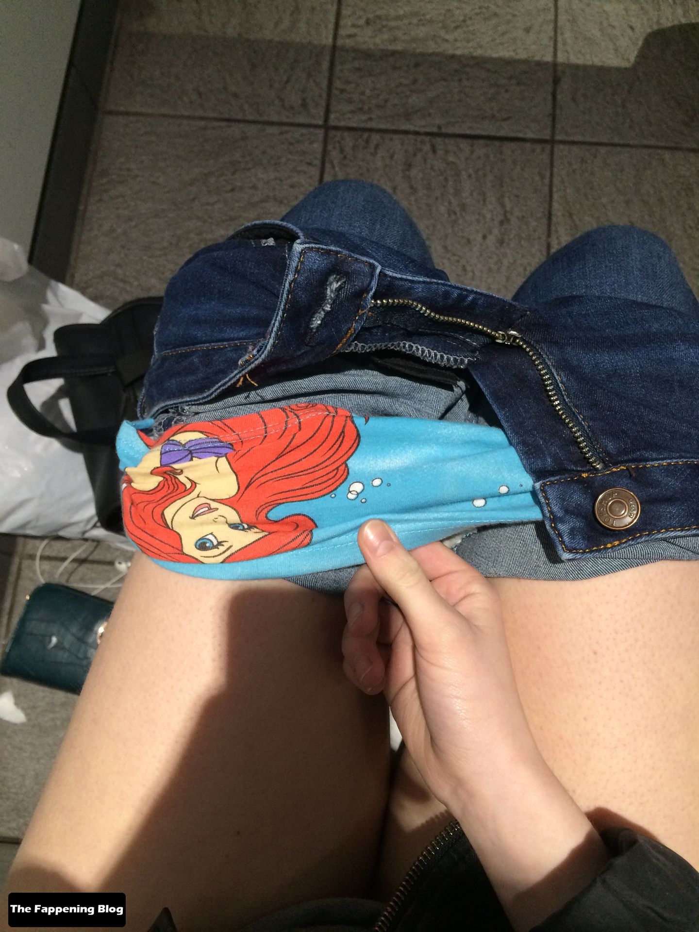 Eden Taylor Draper Nude & Sexy Leaked The Fappening 0003