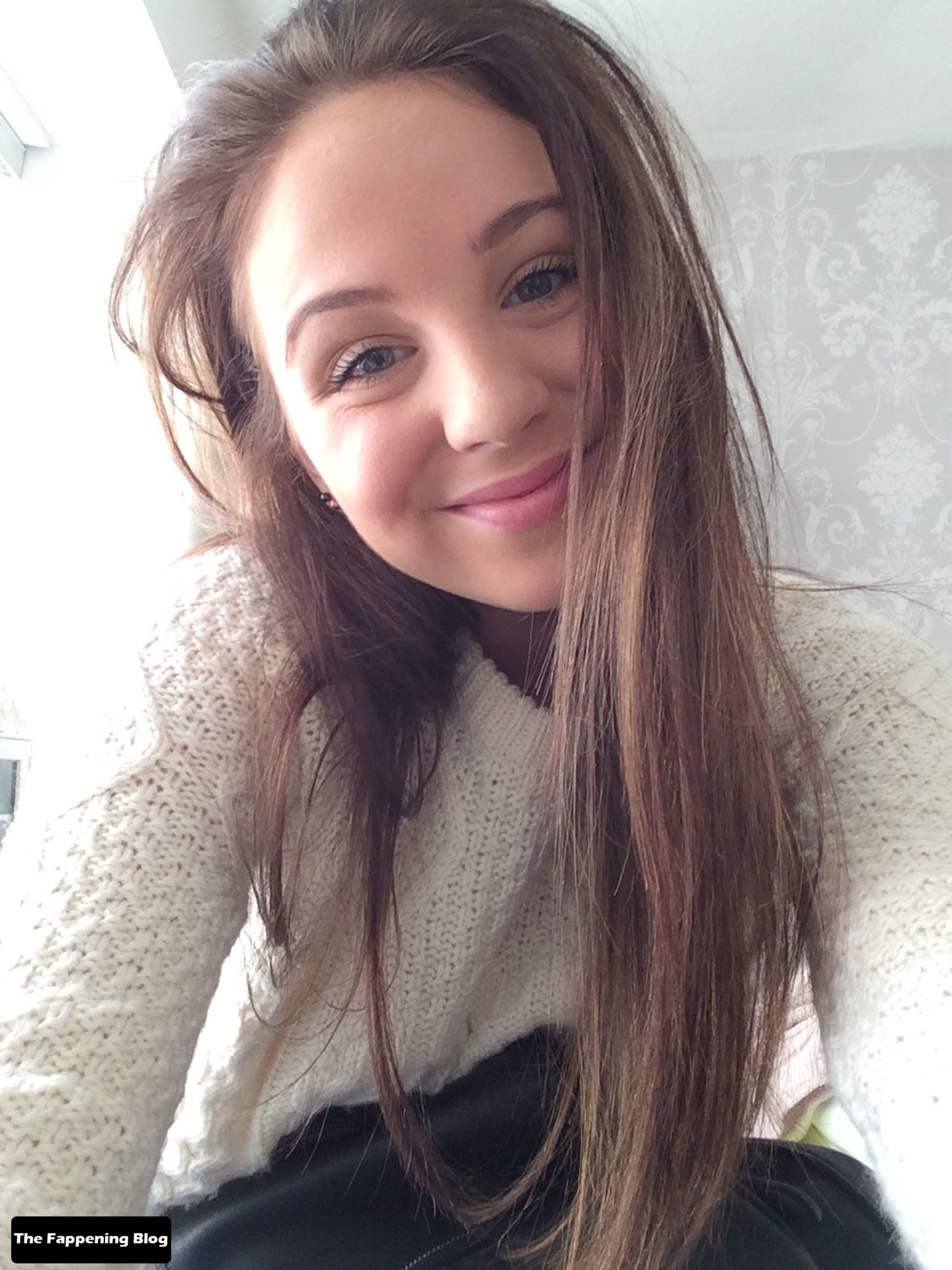 Eden Taylor Draper Nude & Sexy Leaked The Fappening 0013