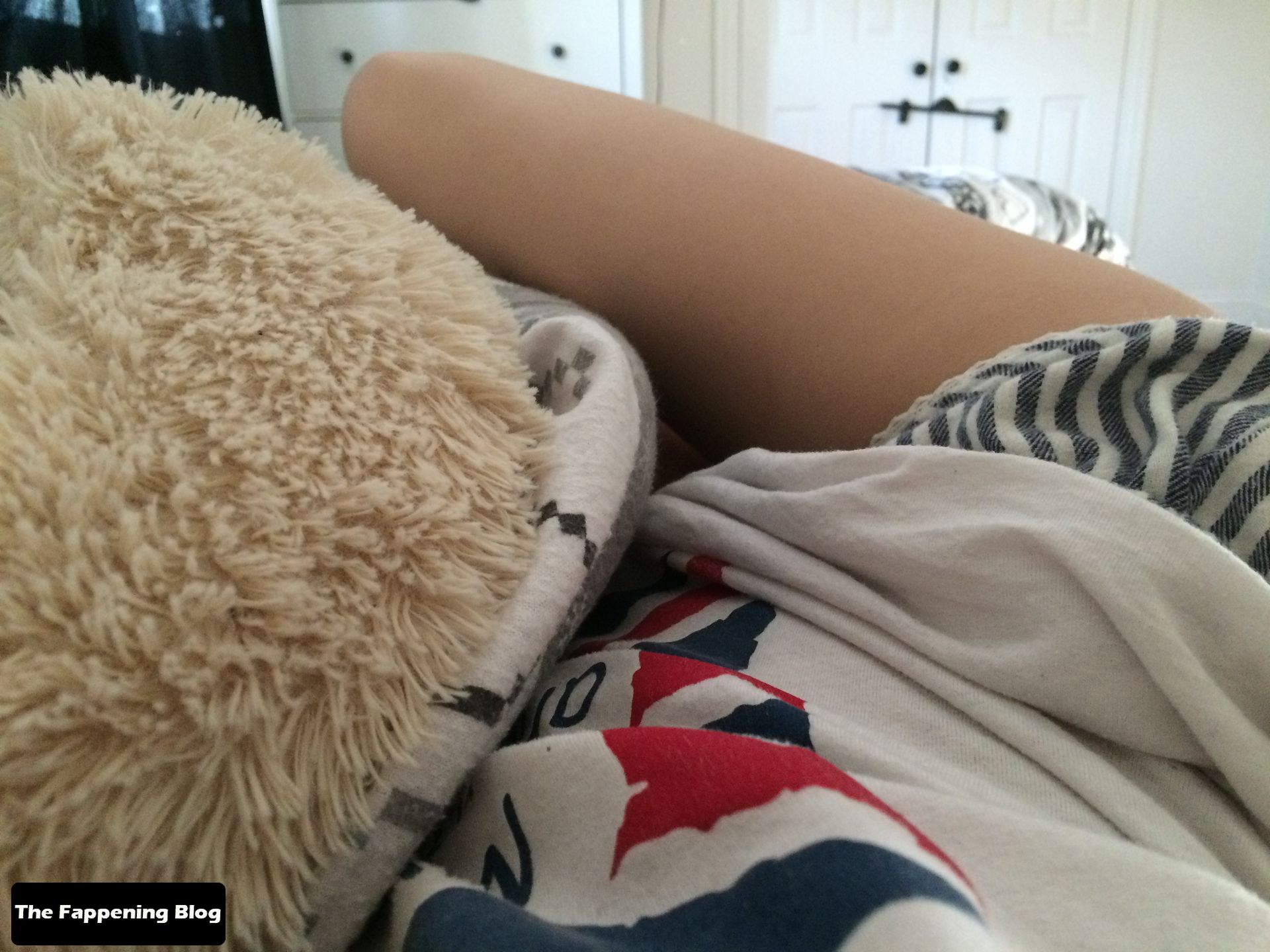 Eden Taylor Draper Nude & Sexy Leaked The Fappening 0014