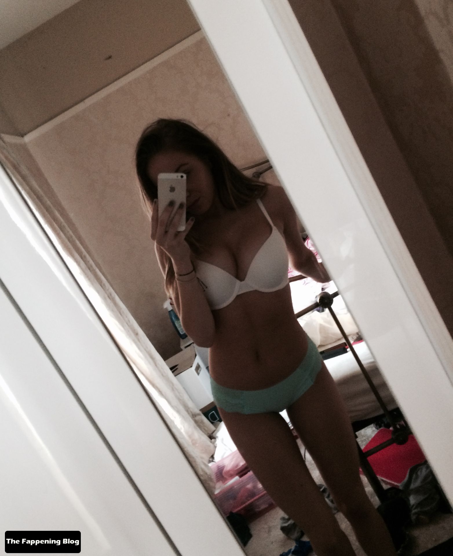 Eden Taylor Draper Nude & Sexy Leaked The Fappening 0023