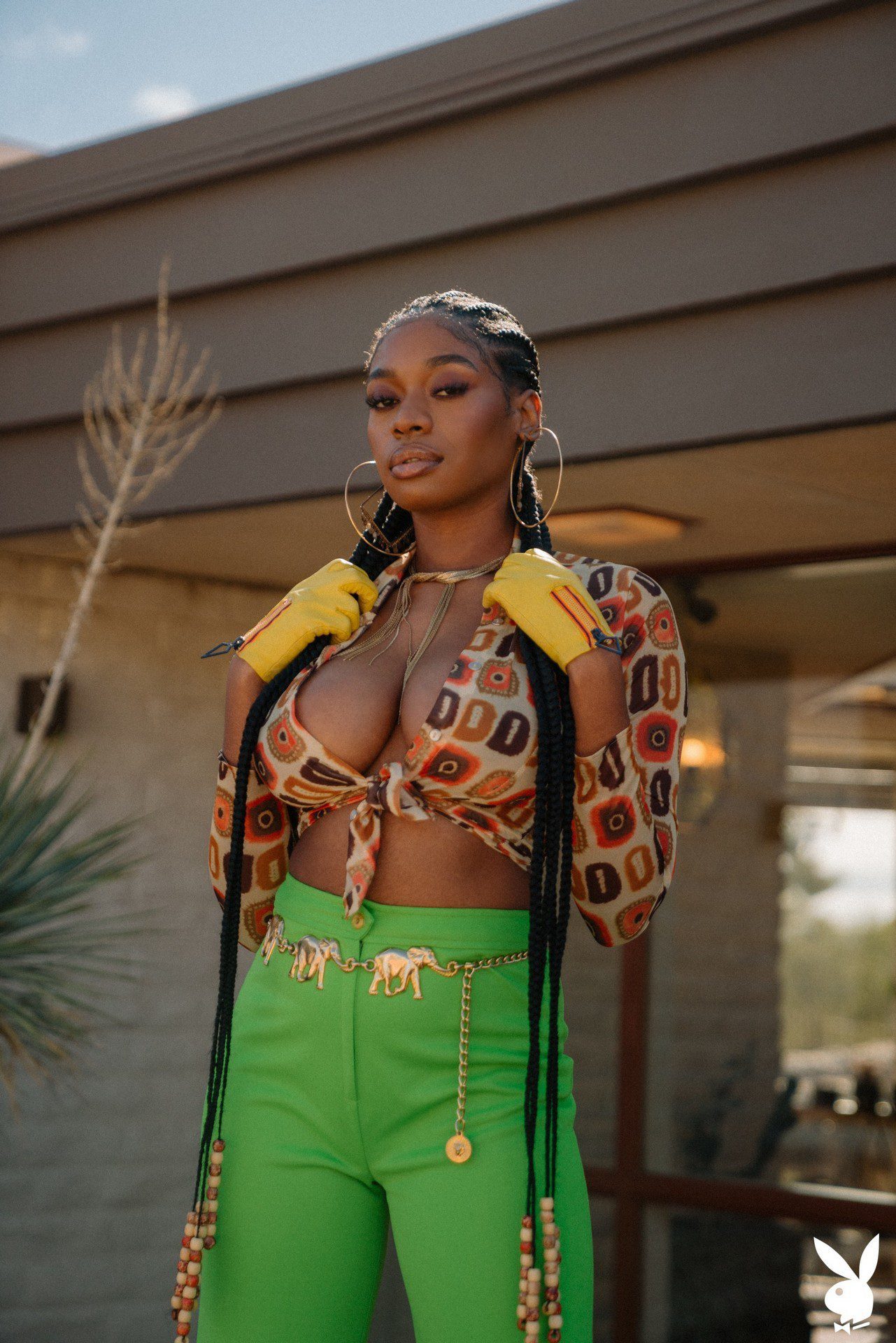 Julia Logacheva, Katie Jean, Leighla Habib, Mia Valentine, Nyla (21)