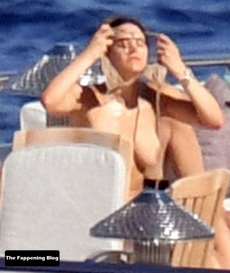 Katharine Mcphee Nude Leaked The Fappening, Topless & Sexy Collection 0013