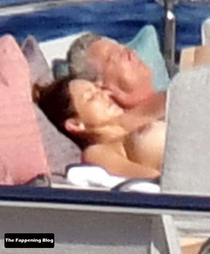 Katharine Mcphee Nude Leaked The Fappening, Topless & Sexy Collection 0022