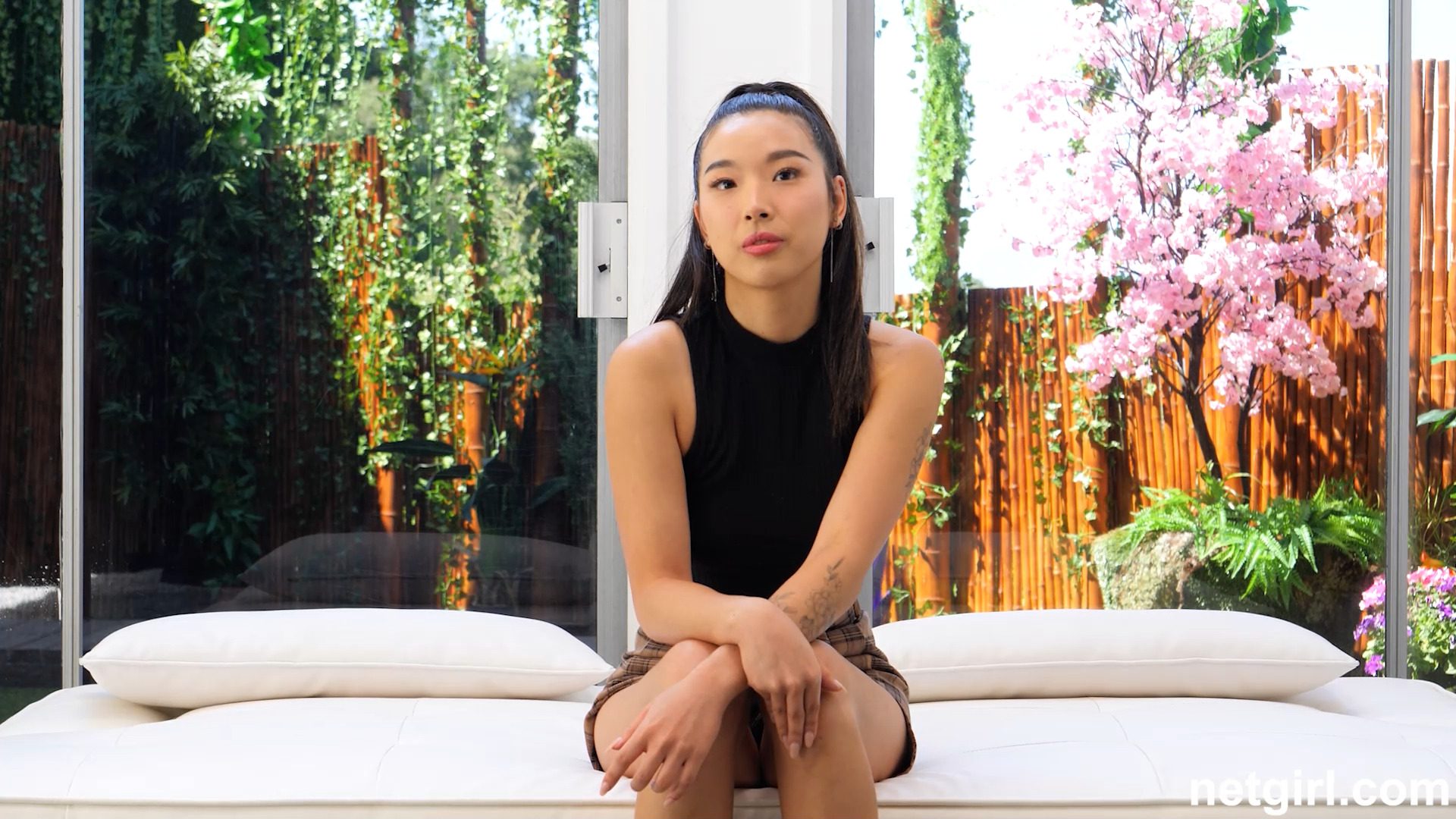 Netgirl.22.08.24.elle.xxx.1080p