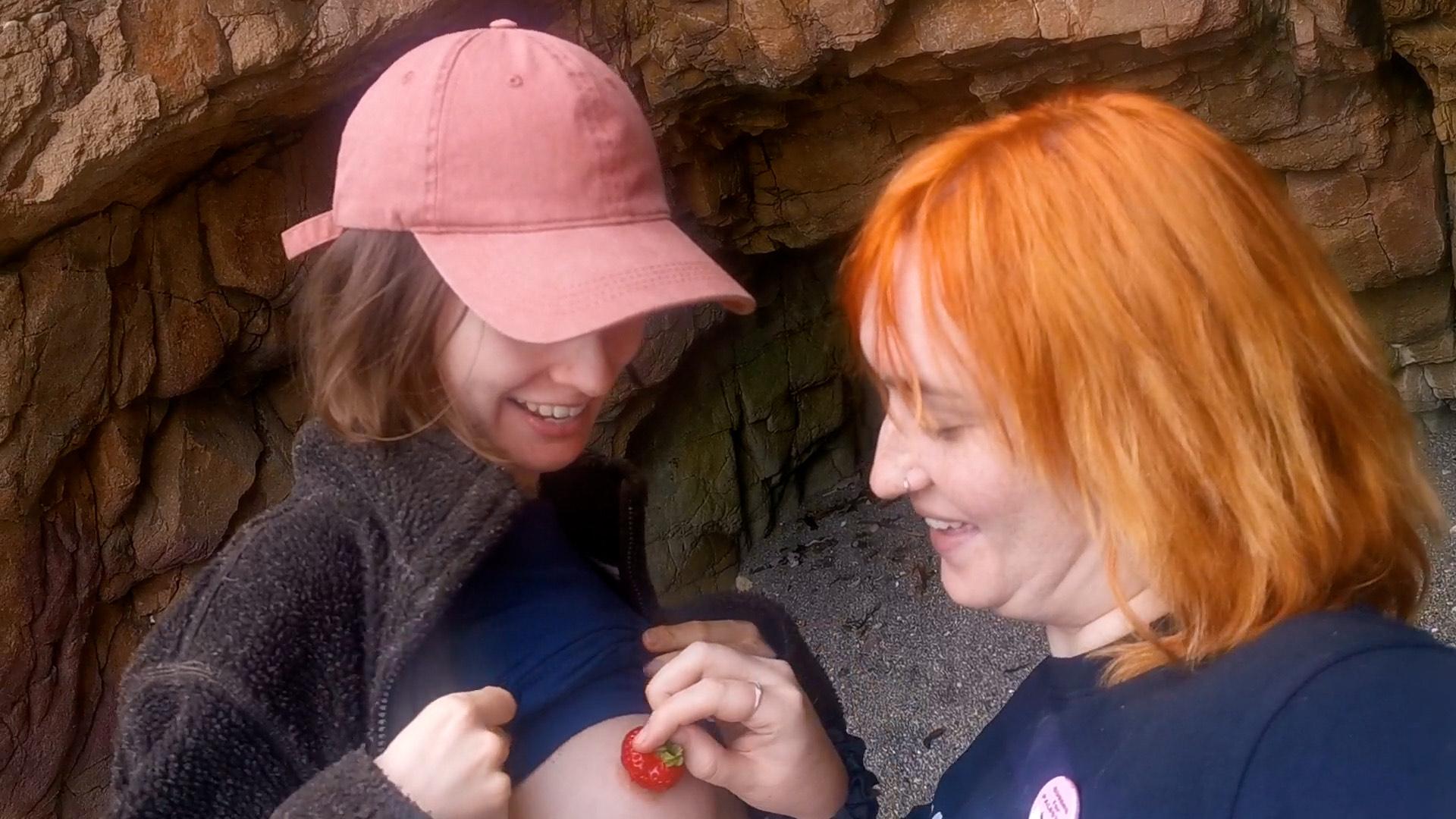 Lustery – Effy & Grainne Strawberry Sea Spit